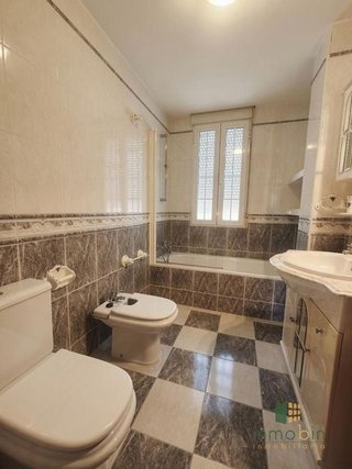 Casa adosada en venta en Don Benito