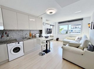 Piso en venta en Santa Margarida en Roses