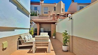 Casa pareada en venta en Capuchinos en Vélez-Málaga