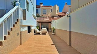 Casa pareada en venta en Capuchinos en Vélez-Málaga