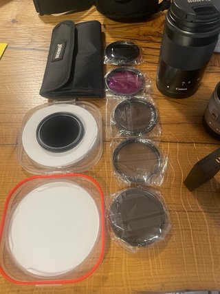 PACK CANON M50 + 2 OBJETIVOS + EXTRAS