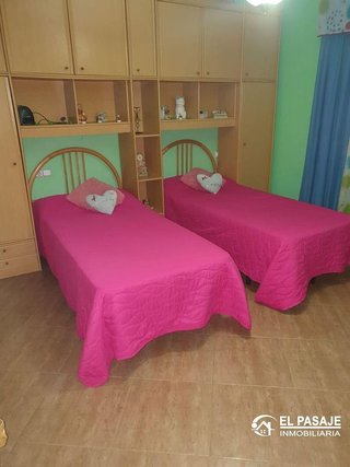 Chalet en venta en San Gonzalo en Linares