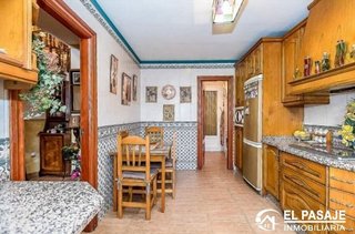 Chalet en venta en San Gonzalo en Linares