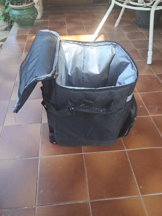 Nevera portátil negra