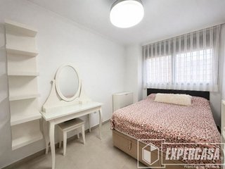 Casa adosada en venta en Alameda Park en Manises