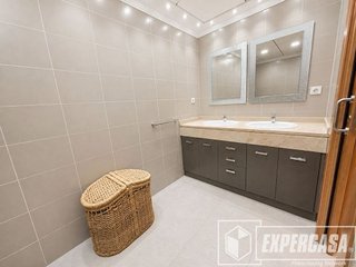 Casa adosada en venta en Alameda Park en Manises