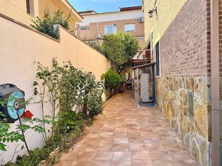 Casa adosada en venta en Cabanillas del Campo