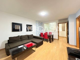Piso en venta en Artigas - Llefià en Badalona