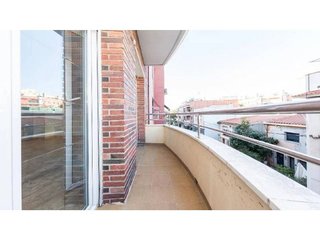 Piso en venta en La Morera en Badalona