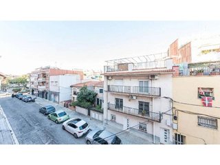 Piso en venta en La Morera en Badalona