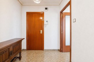 Piso en venta en Marxalenes en Valencia
