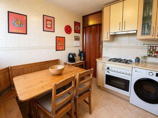 Piso en venta en Media Legua en Madrid
