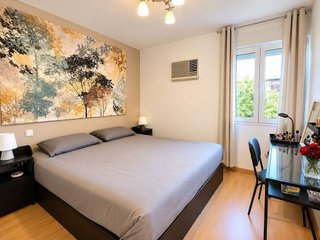 Piso en venta en Media Legua en Madrid