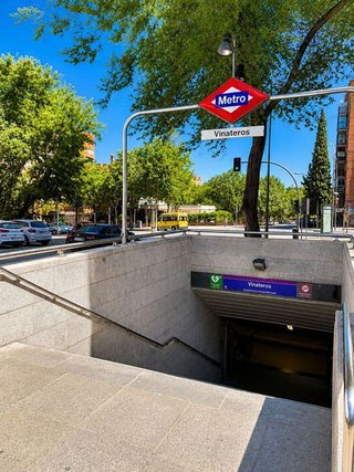 Piso en venta en Media Legua en Madrid