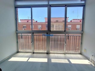 Piso en venta en Parque Victoria Eugenia en Málaga