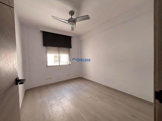 Piso en venta en Parque Victoria Eugenia en Málaga