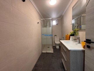 Piso en venta en Parque Victoria Eugenia en Málaga