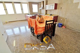 Piso en venta en Piscinas en Villarreal