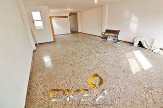 Piso en venta en Piscinas en Villarreal
