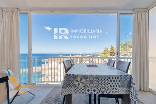 Piso en venta en Port Esportiu - Puig Rom - Canyelles en Roses