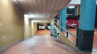 Garaje en alquiler en Sant Antoni en Barcelona
