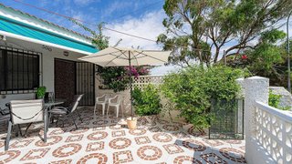 Chalet en venta en La Siesta - El Salado - Torreta en Torrevieja