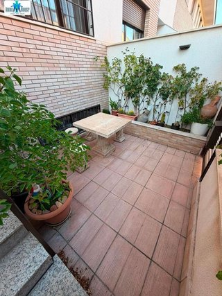 Casa adosada en venta en Hermanos Falcó - Sepulcro Bolera en Albacete