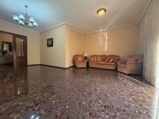 Chalet en venta en Santa Bárbara en Llíria
