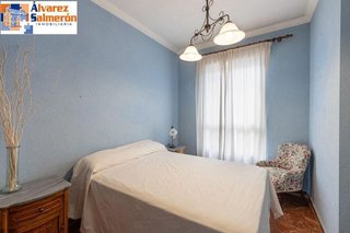 Casa adosada en venta en Almanjáyar en Granada