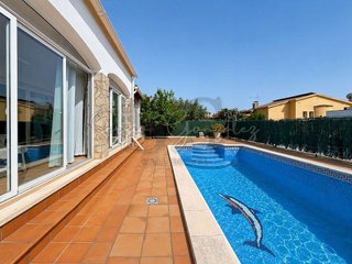 Chalet en venta en Puigventós en Lloret de Mar