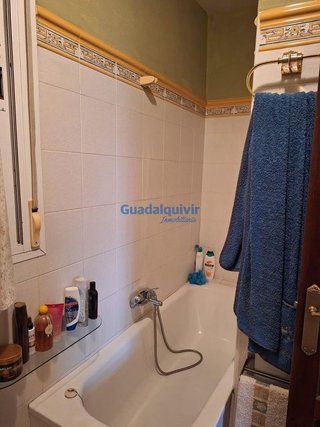 Chalet en venta en Brenes