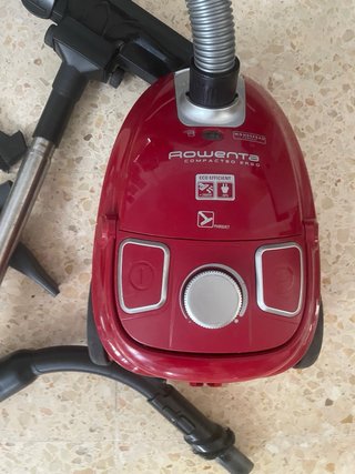 Aspirador Rowenta Compacteo Ergo Rojo