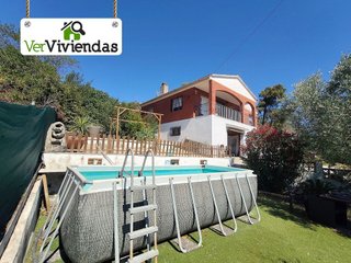 Chalet en venta en Vallirana