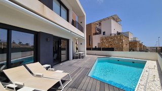 Casa en venta en Playa de los Locos en Torrevieja