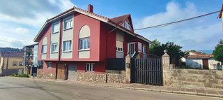 Casa adosada en venta en Reinosa