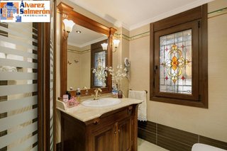 Casa pareada en venta en Ogíjares