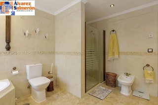 Casa pareada en venta en Ogíjares