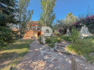Casa adosada en venta en Can Rial en Esparreguera