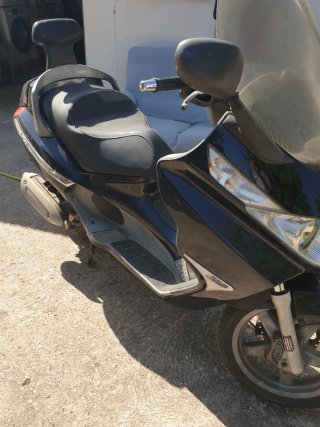 Piaggio X8 125 Negro