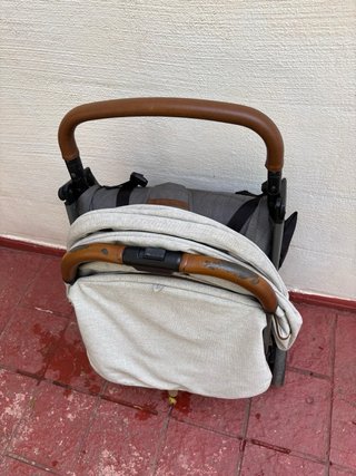 Silla de paseo Joie Urban ligera