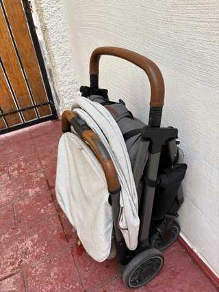 Silla de paseo Joie Urban ligera