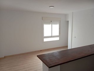 Piso en venta en Parque Victoria Eugenia en Málaga