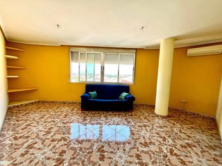 Piso en venta en El Carmen en Murcia