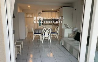 Piso en venta en Salatar en Roses