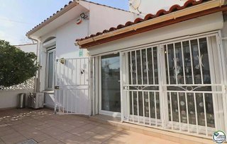 Chalet en venta en Empuriabrava en Castelló d´Empúries
