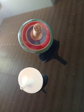 2 Peonzas Antiguas de Madera