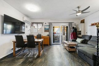 Casa en venta en Torrelamata - La Mata en Torrevieja
