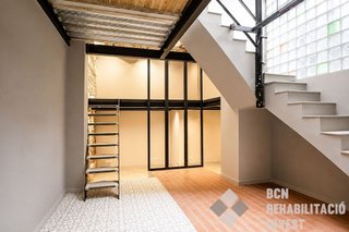 Dúplex en venta en Hostafrancs en Barcelona