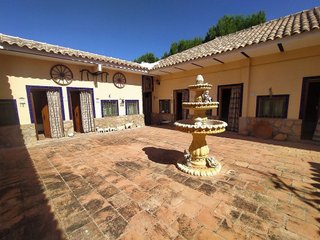 Chalet en venta en Argamasilla de Calatrava