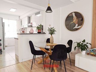 Casa adosada en venta en Lardero